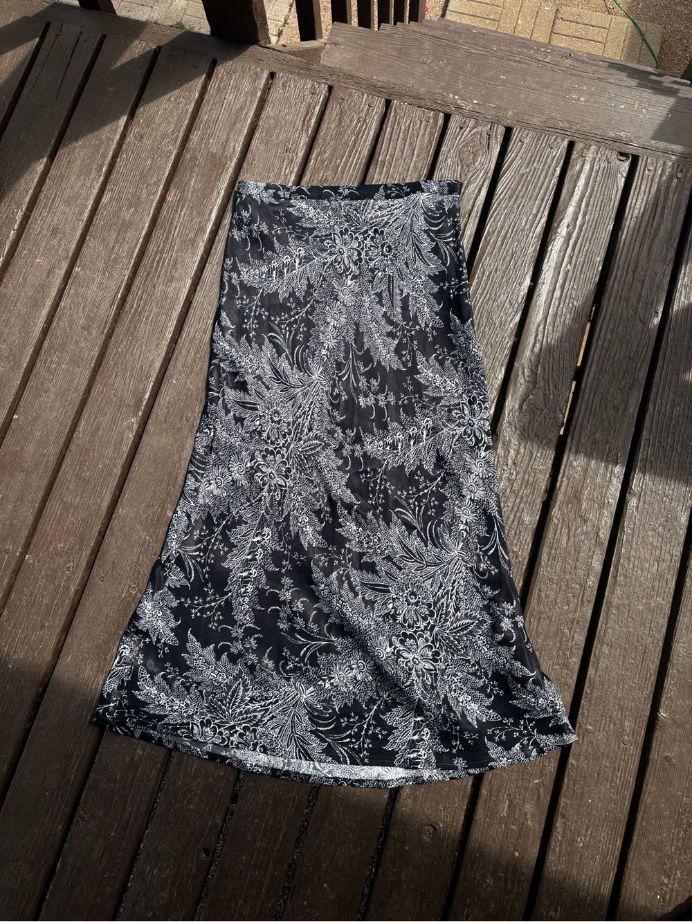 Anthropologie Black & White Paisley Maxi Skirt - Picture 3 of 4